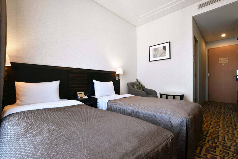 Bedroom 3, Okura Chiba Hotel, Chiba