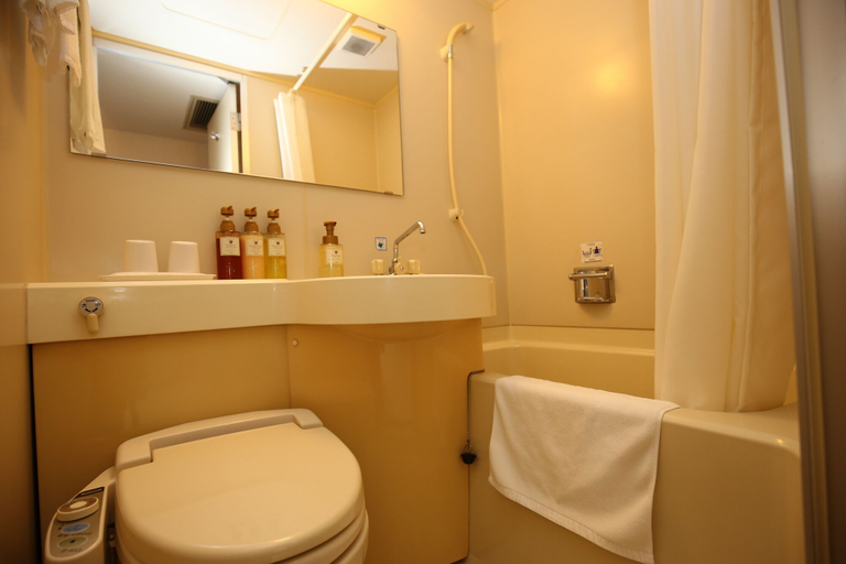 Bathroom 4, Kyoto Plaza Hotel, Kyoto