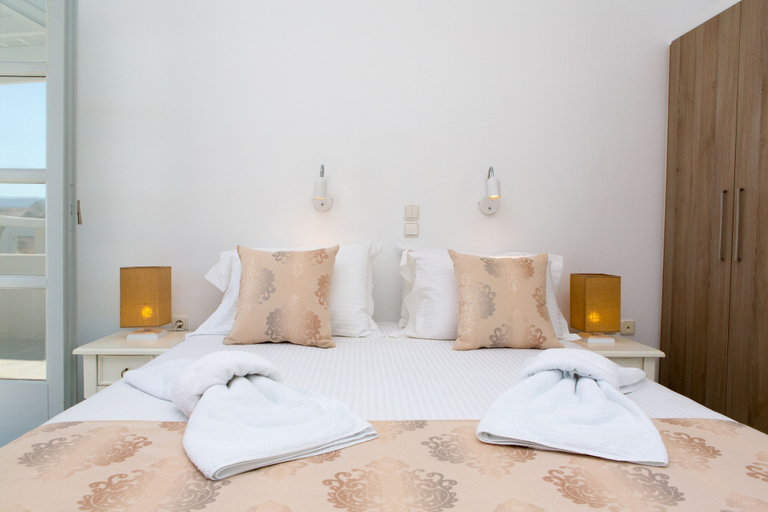 Bedroom 4, Sun and Moon Villas, South Aegean
