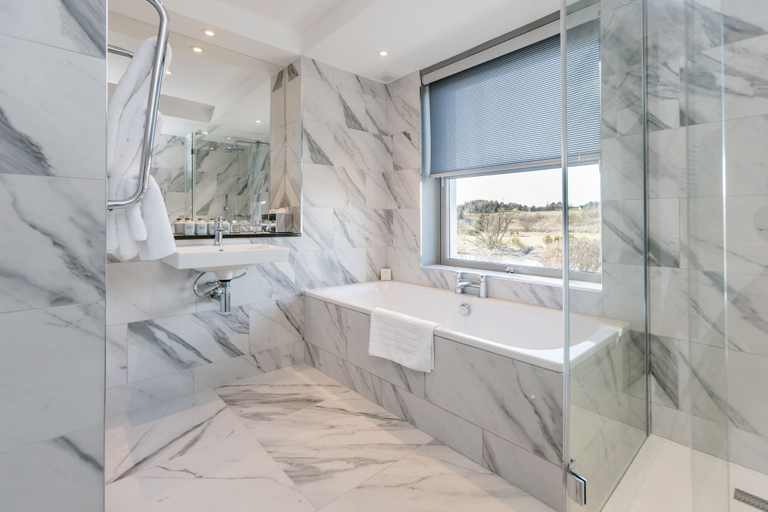 Bathroom 4, Maryculter House, Aberdeenshire