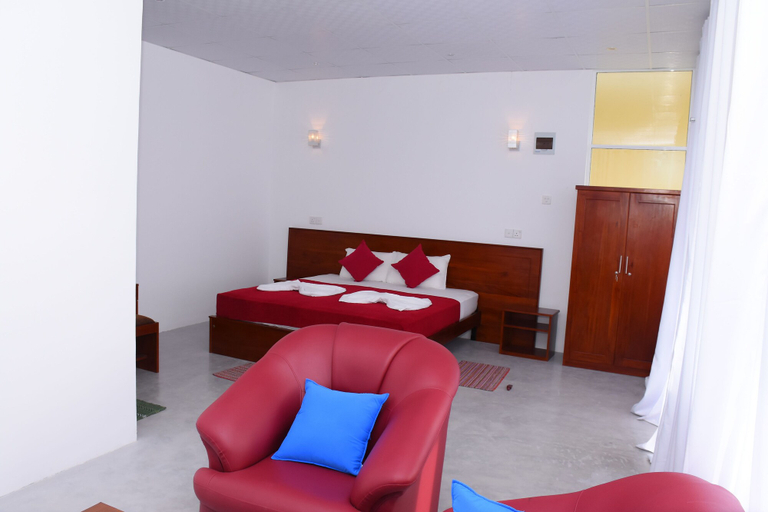 Bedroom 3, Castlereagh Summer House, Ambagamuwa