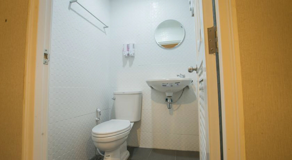 Bathroom 4, The Sleep Phang Nga, Muang Phangnga