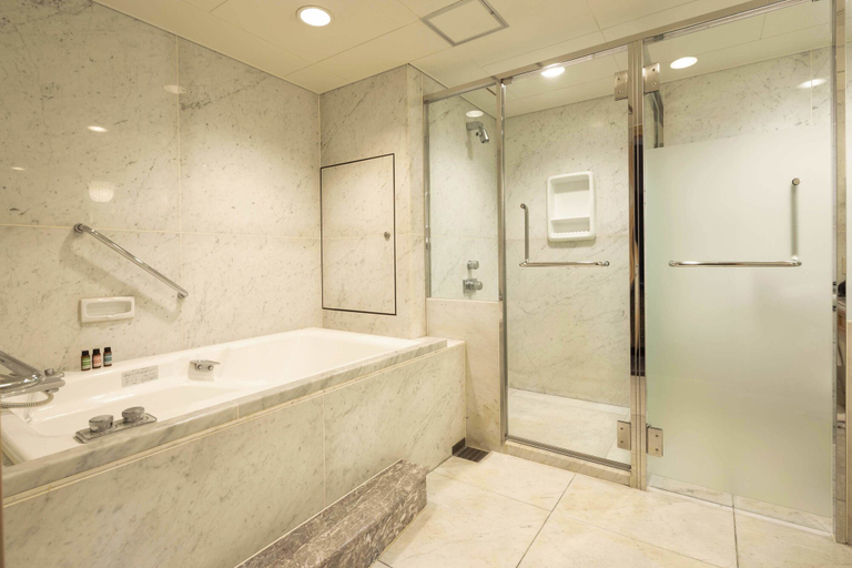 Bathroom 4, Hotel Agora Regency Osaka Sakai, Sakai