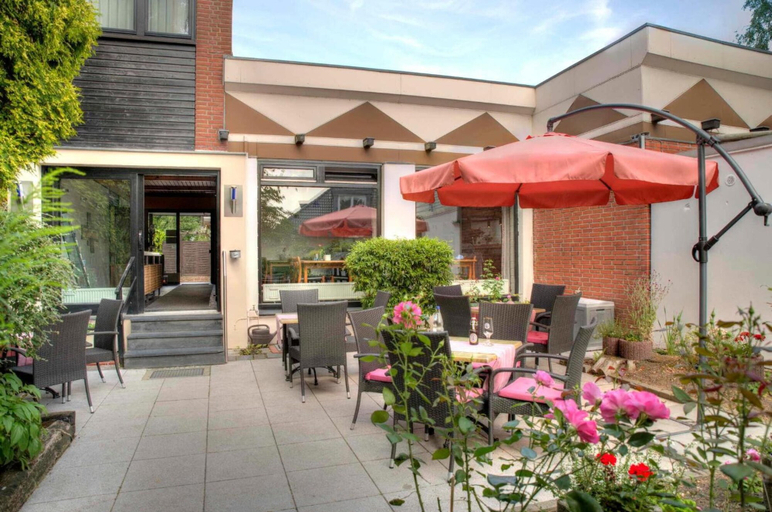 Exterior & Views 2, Hotel Am Wasserturm, Flensburg