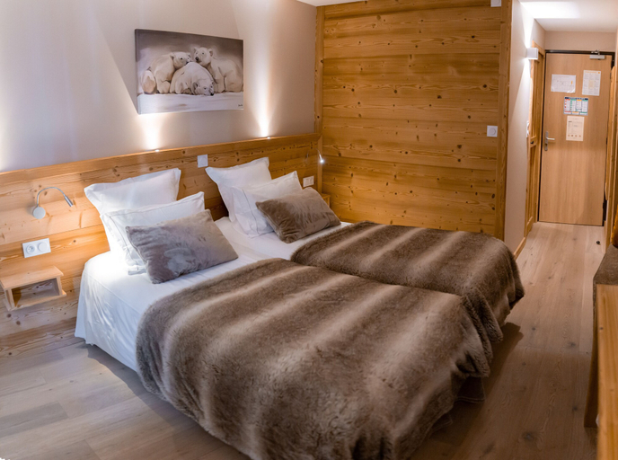 Bedroom 3, Hotel Les Flocons, Isère