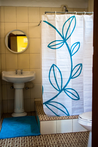 Bathroom 4, Jam Lodge, Western Urban