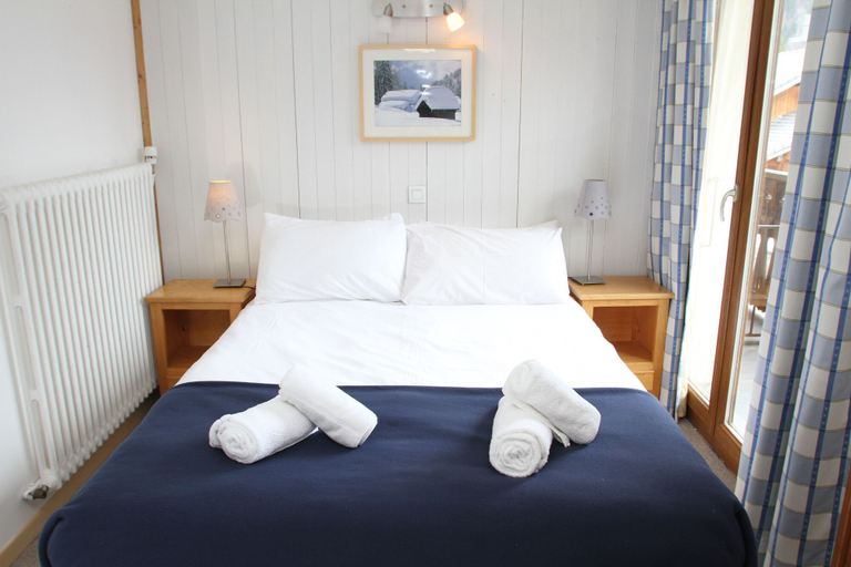 Bedroom 2, Hôtel Les Dents Blanches, Haute-Savoie