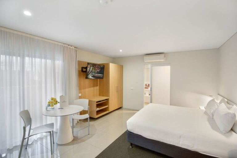 Bedroom 3, The Horatio - Suites & Motel, Mid-Western Regional - Pt A