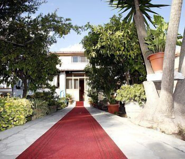 Exterior & Views 2, B&B Luana Inn Airport, Rome