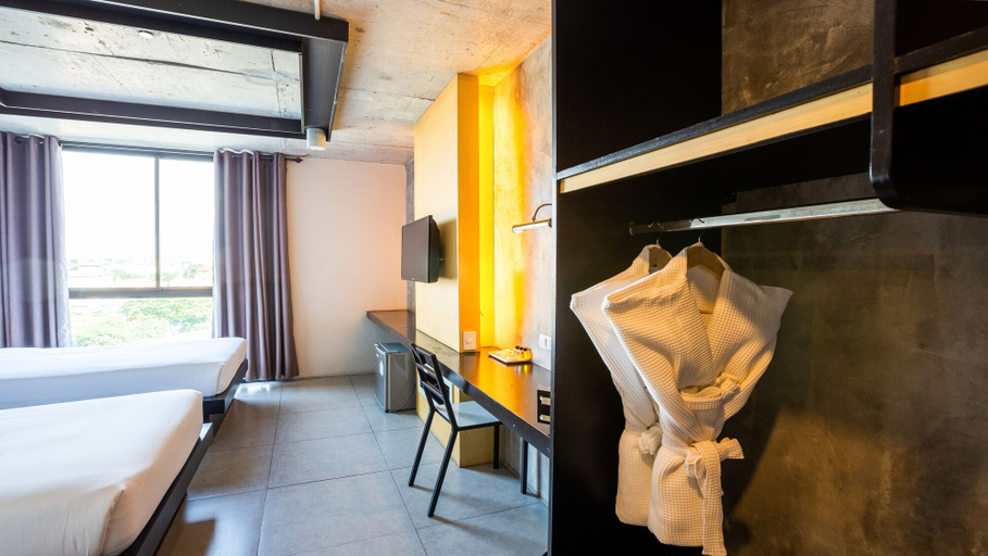 Bedroom 5, B2 Hotel South Pattaya Premier Hotel, Pattaya