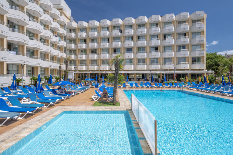 Exterior & Views 2, Hotel GHT Oasis Tossa & Spa, Girona