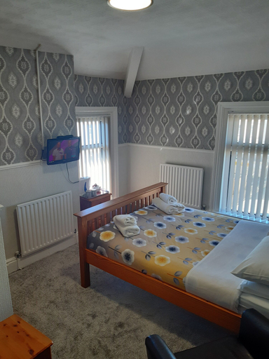 Bedroom 4, Wellington Hotel, Blackpool