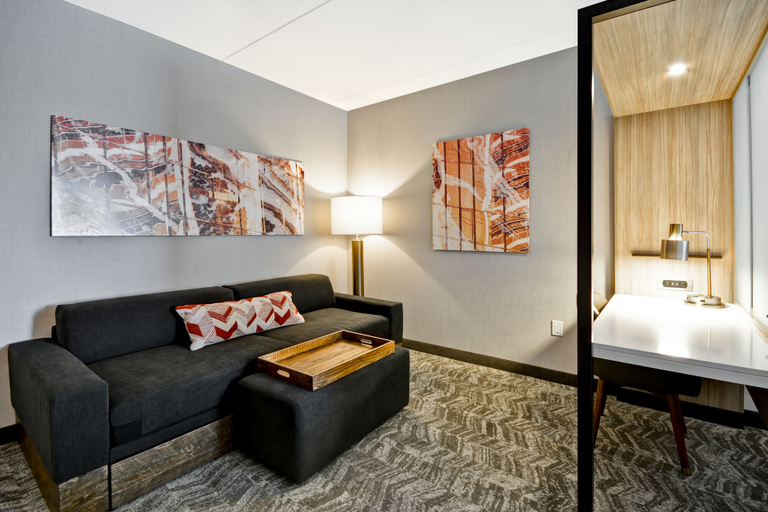 Bedroom 2, SpringHill Suites by Marriott Cincinnati Blue Ash, Hamilton