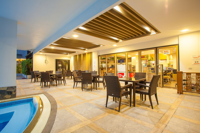 Food & Drinks 5, New Siam Palace Ville Hotel, Phra Nakhon