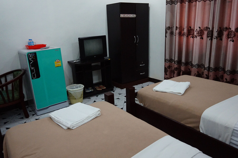 Bedroom 4, Khamsaner Hotel, Vientiane
