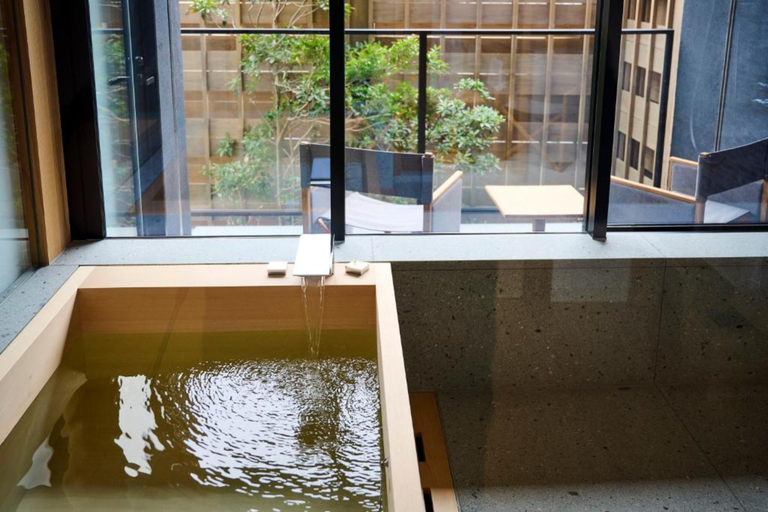 Others 4, Azumi Setoda, Onomichi