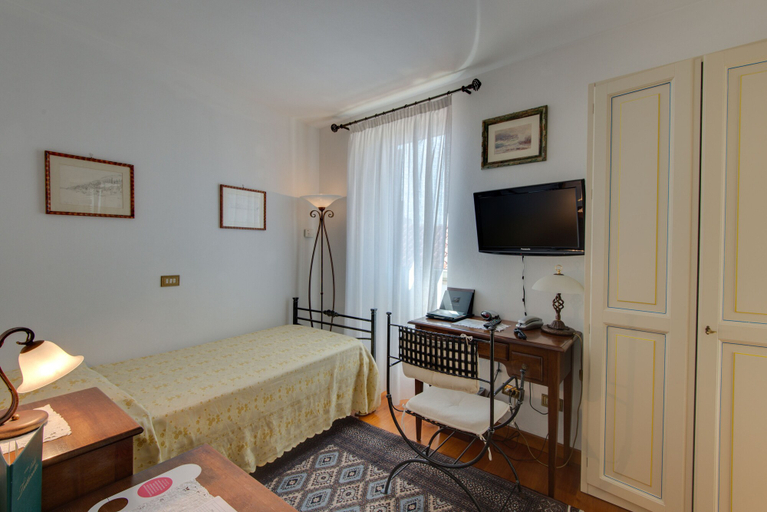 Bedroom 3, Villa Tuttorotto, Rovinj