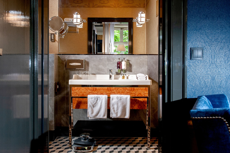 Bathroom 5, Balthazar Design Hotel, Kraków City