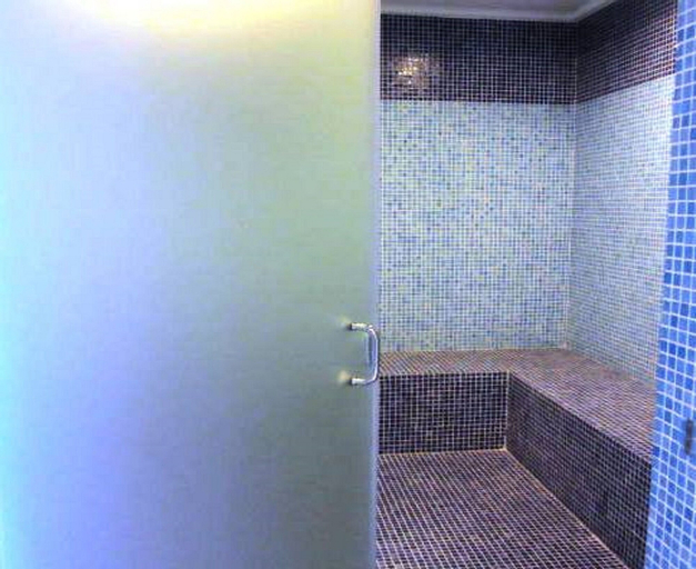 Bedroom 4, Tulip hotel And Suites, Manama