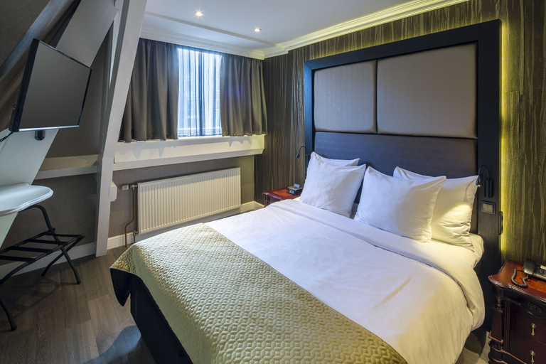 Bedroom 2, Hotel Sint Nicolaas, Amsterdam
