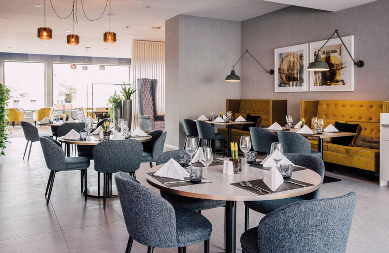 Food & Drinks 2, Leonardo Hotel Zurich Airport, Bülach