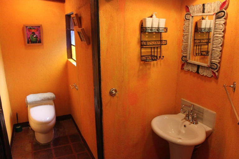 Bathroom, Casa Hagan, NA