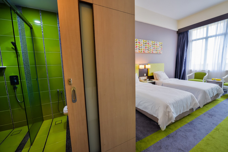 Bedroom 3, Mega View Hotel Kuantan, Kuantan