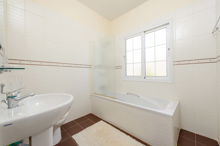 Bathroom 4, Villa Alex