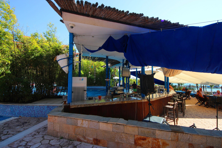 Food & Drinks 4, Menada Ravda Apartments, Pomorie