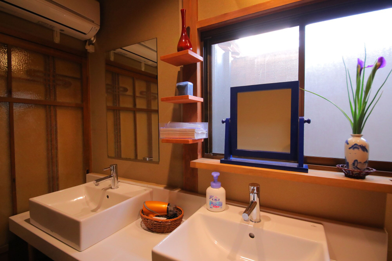 Bathroom 5, Ryokan Dougoya, Matsuyama