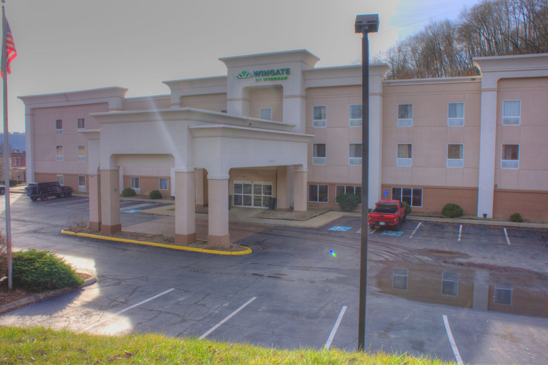 Exterior & Views 2, Wingate by Wyndham Steubenville, Jefferson