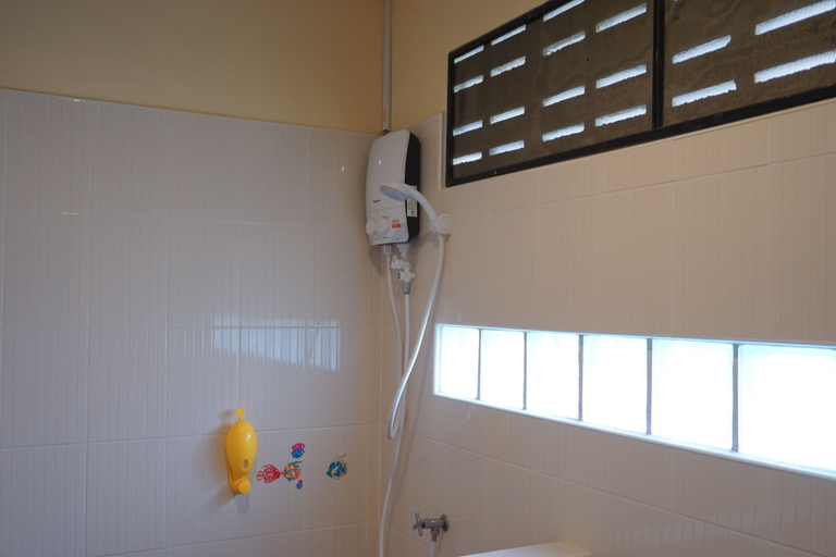 Bathroom 3, Numhom Resort, Thap Than