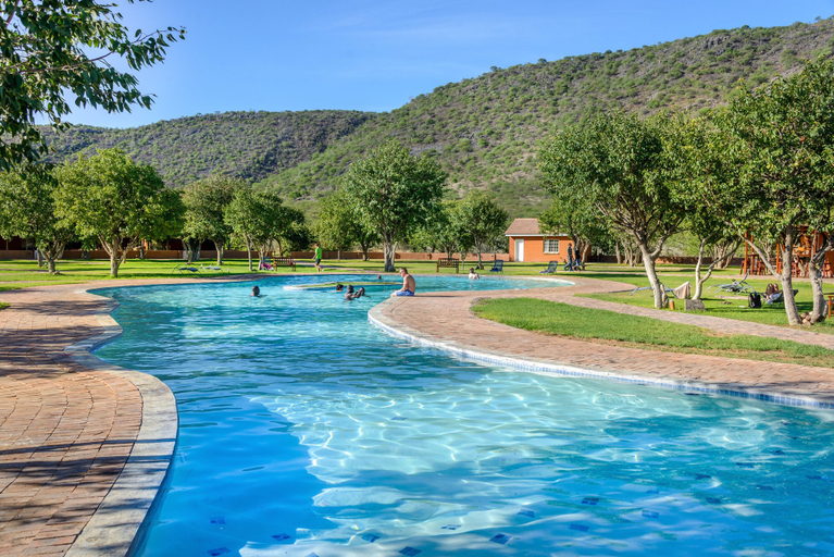 Sport & Beauty, Damara Mopane Lodge, Khorixas