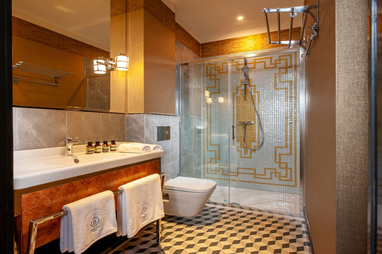 Bathroom 5, Balthazar Design Hotel, Kraków City