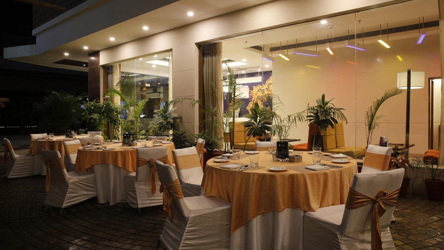 Food & Drinks 5, Nirwana Hometel Jaipur, Jaipur
