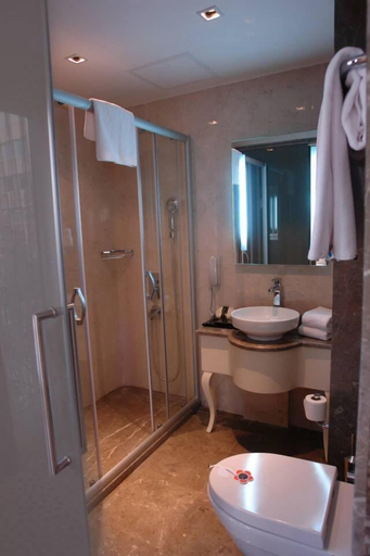 Bathroom 5, Hotel Le Mirage, Şişli