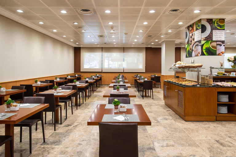 Food & Drinks 5, Hotel Praga, Madrid
