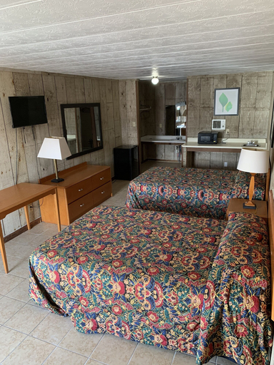 Bedroom 2, Loma Alta Motel, Webb