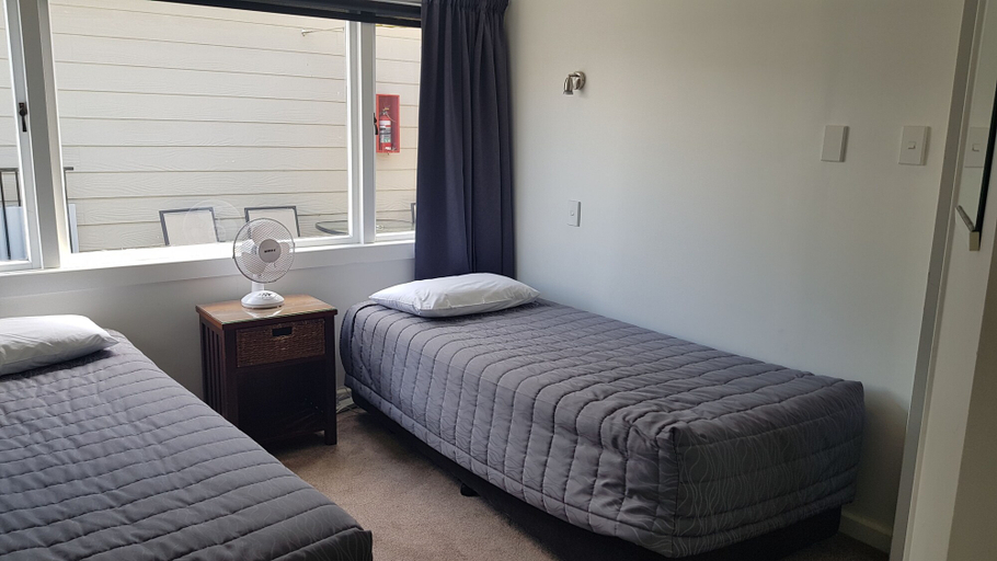 Bedroom 2, Accent on Taupo, Taupo