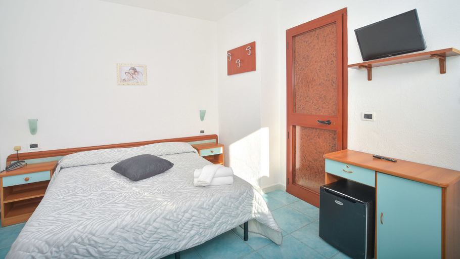 Bedroom 3, Junior Village Vacanze&Relax, Napoli