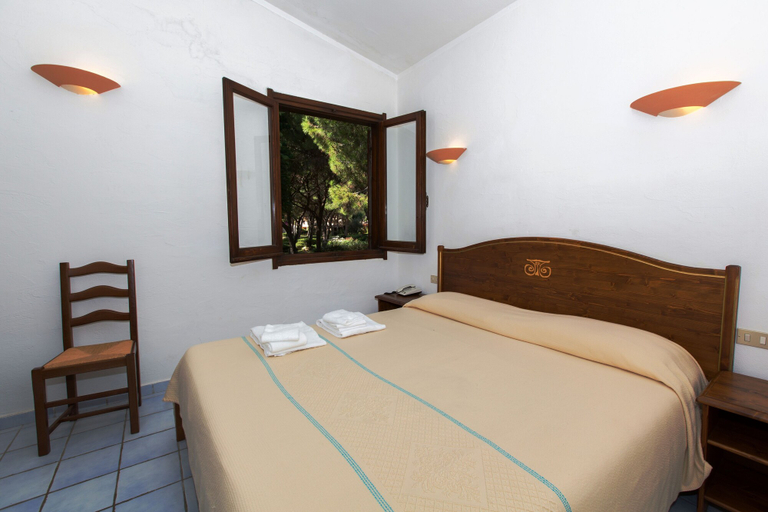 Bedroom 3, Baia delle Palme Beach, Cagliari