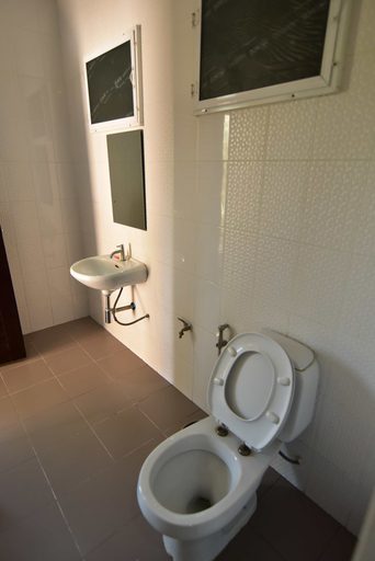 Bathroom 3, Bangrak Resort, Muang Nakhon Sawan