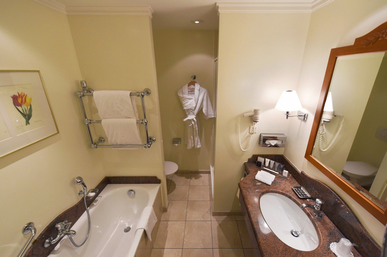 Bedroom 5, Hotel La Barcarolle, Nyon