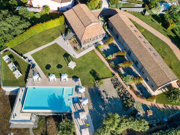 Exterior & Views 2, Kepos Etna Relais & Spa, Catania