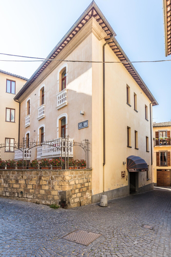 Exterior & Views 2, Hotel Duomo, Terni