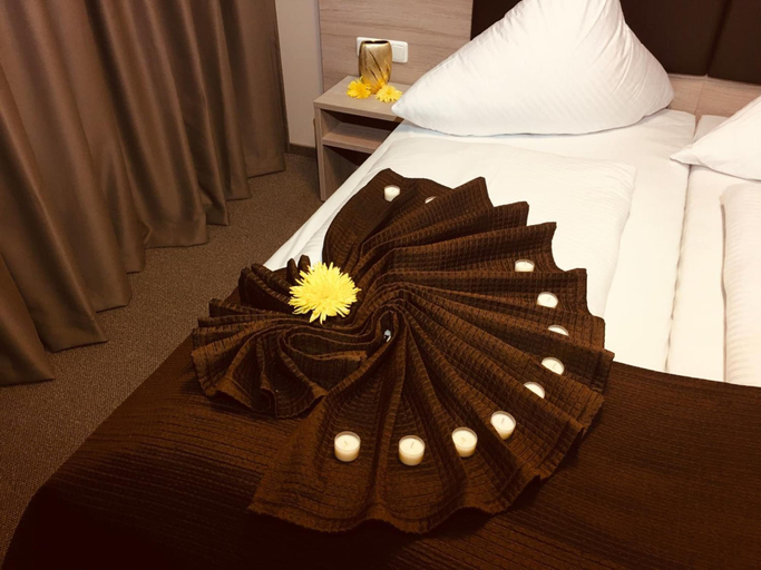 Bedroom 4, Hotel Glinde, Stormarn