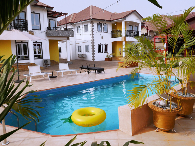 Sport & Beauty 4, Candice serviced Apartment, Sunyani