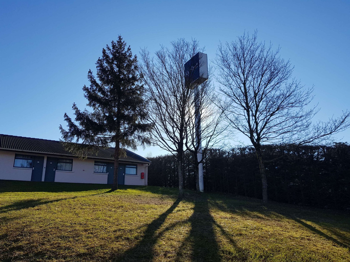 Exterior & Views 2, Kyriad Lyon Est ��� Saint Quentin Fallavier, Isère