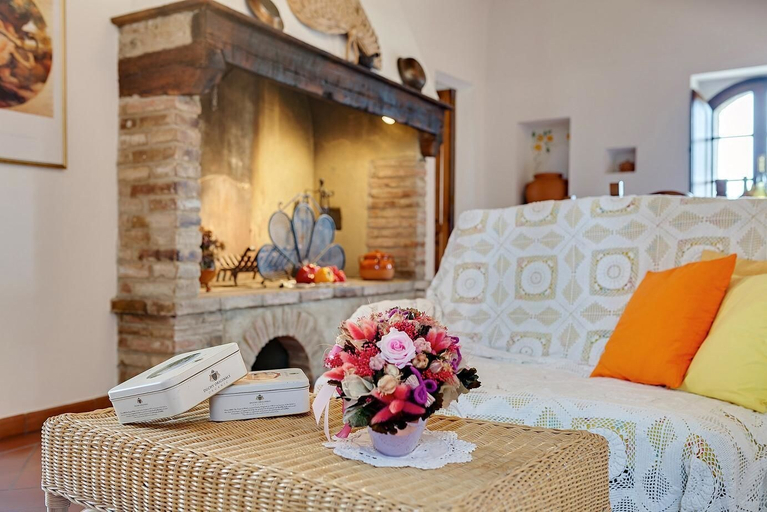 Bedroom 4, Relais Antico Borgo San Lorenzo, Siena