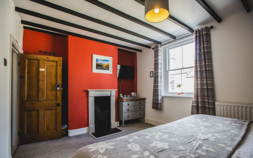 Bedroom 2, No.8 Accommodation, Gloucestershire